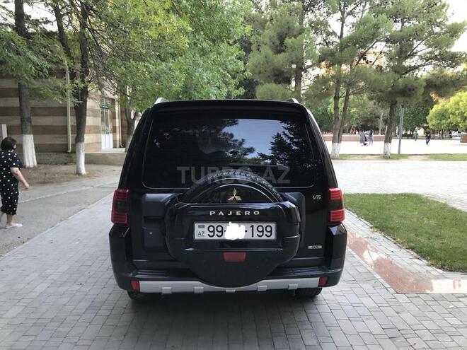 Mitsubishi Pajero 2007, 210,000 km - 3.8 l - Bakı