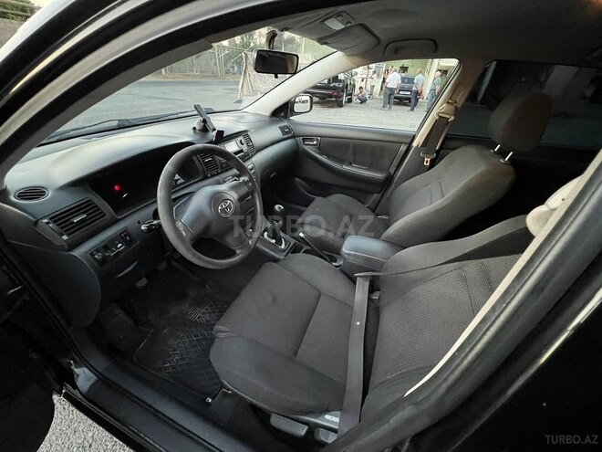 Toyota Corolla 2006, 220,000 km - 1.4 l - Bakı
