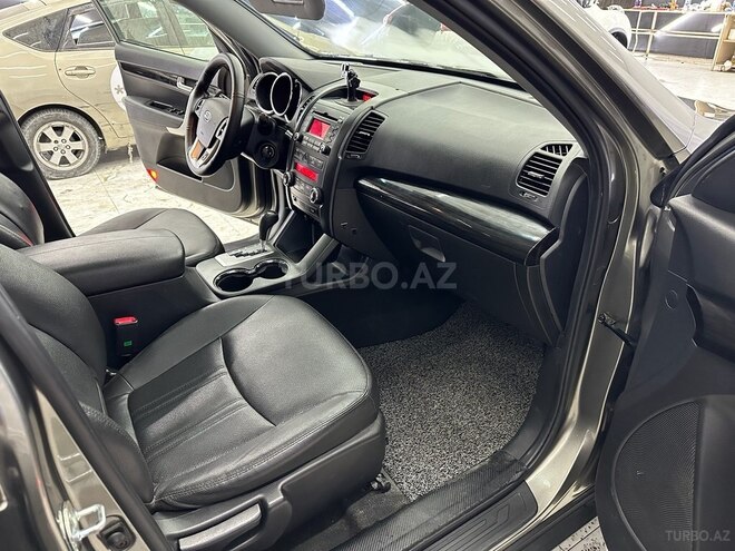 Kia Sorento 2010, 223,952 km - 2.0 л - Bakı