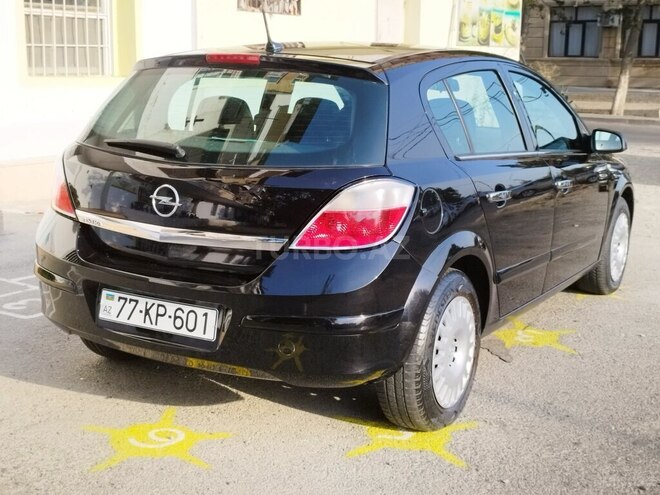 Opel Astra 2006, 200,000 km - 1.4 l - Bakı