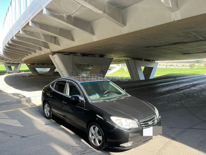Hyundai Elantra 2009, 180,500 km - 2.0 l - Bakı