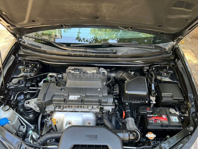 Hyundai Elantra 2009, 180,500 km - 2.0 l - Bakı