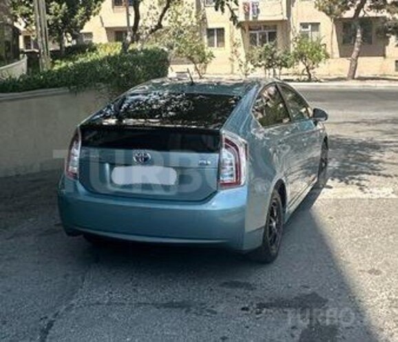 Toyota Prius 2014, 220,000 km - 1.8 l - Bakı