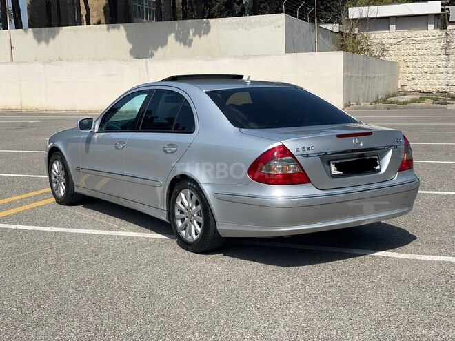 Mercedes E 220 2007, 223,000 km - 2.2 l - Sumqayıt