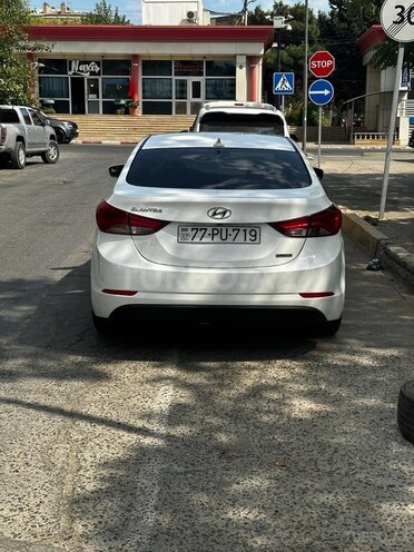 Hyundai Elantra 2014, 220,000 km - 1.8 l - Bakı