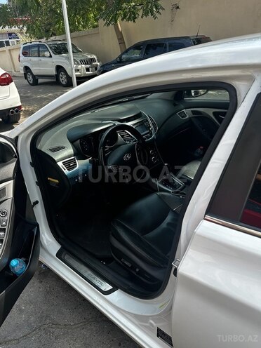 Hyundai Elantra 2014, 220,000 km - 1.8 l - Bakı