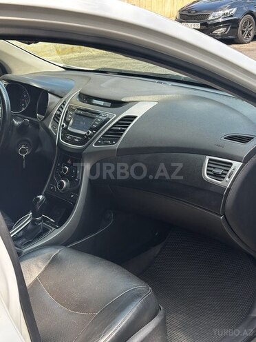 Hyundai Elantra 2014, 220,000 km - 1.8 l - Bakı