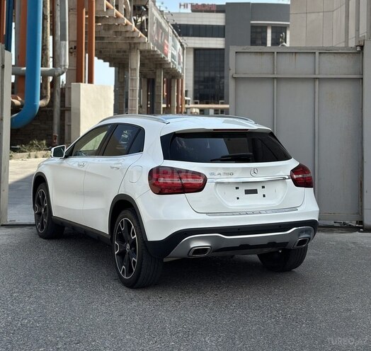 Mercedes GLA 250 2019, 42,000 km - 2.0 л - Bakı