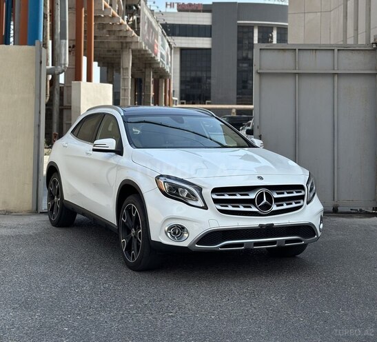 Mercedes GLA 250 2019, 42,000 km - 2.0 л - Bakı