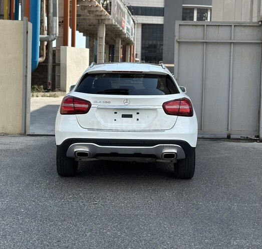 Mercedes GLA 250 2019, 42,000 km - 2.0 л - Bakı