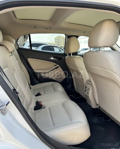 Mercedes GLA 250 2019, 42,000 km - 2.0 л - Bakı