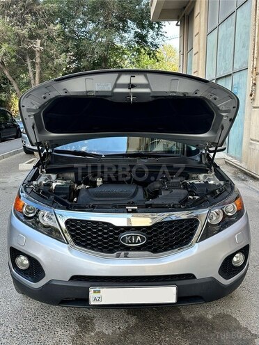 Kia Sorento 2011, 215,000 km - 2.0 l - Bakı