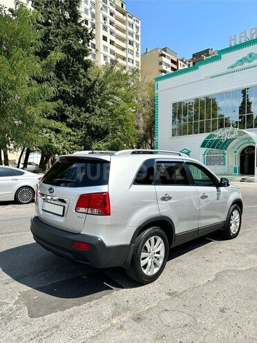 Kia Sorento 2011, 215,000 km - 2.0 l - Bakı