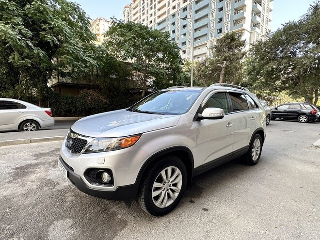 Kia Sorento 2011, 215,000 km - 2.0 l - Bakı