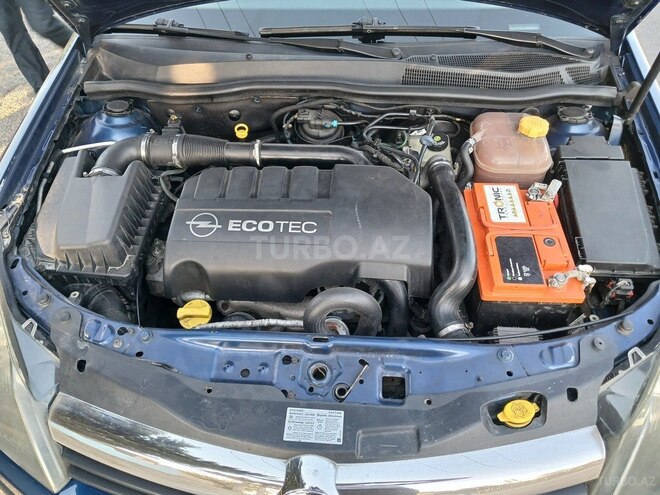 Opel Astra 2006, 235,000 km - 1.3 l - Bakı