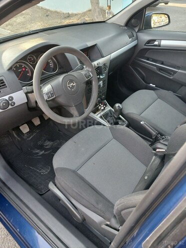 Opel Astra 2006, 235,000 km - 1.3 l - Bakı