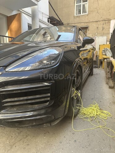 Porsche Cayenne GTS Coupe 2020, 13,000 km - 4.0 л - Bakı