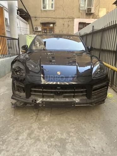 Porsche Cayenne GTS Coupe 2020, 13,000 km - 4.0 л - Bakı