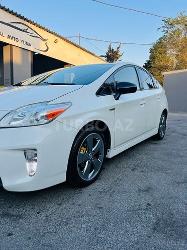 Toyota Prius 2013, 220,000 km - 1.8 l - Bakı