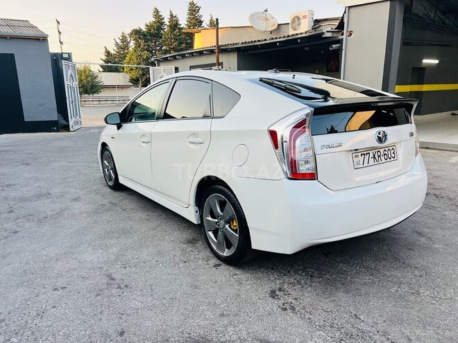 Toyota Prius 2013, 220,000 km - 1.8 l - Bakı