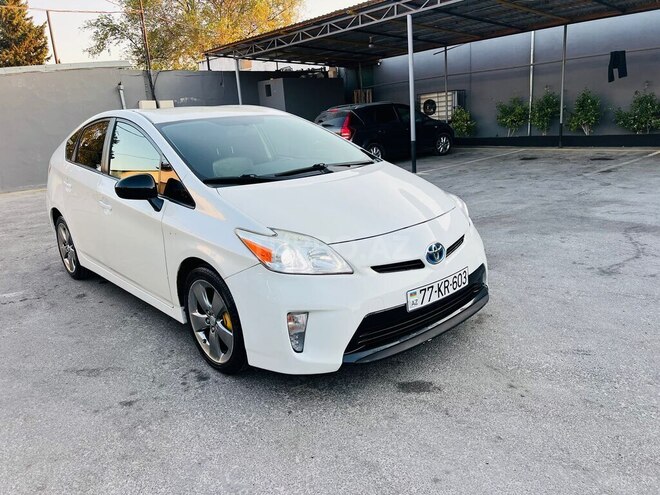 Toyota Prius 2013, 220,000 km - 1.8 l - Bakı