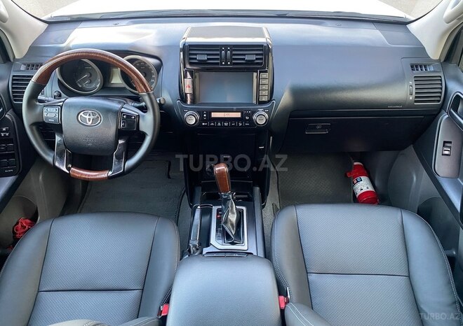 Toyota Prado 2012, 180,000 km - 2.7 l - Bakı