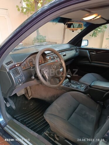Mercedes E 230 1996, 335,203 km - 2.3 l - Şirvan