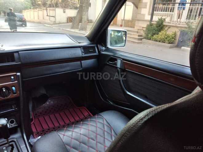 Mercedes E 250 1994, 397,500 km - 2.5 l - Bakı