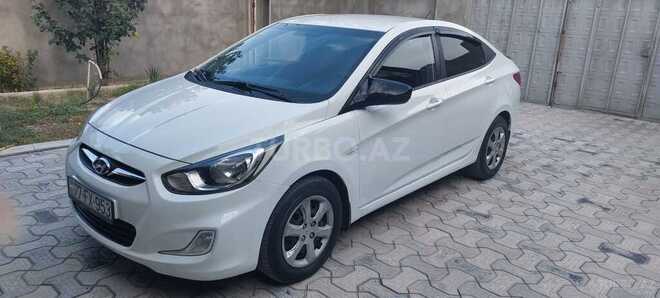 Hyundai Accent 2013, 199,000 km - 1.6 l - Tovuz