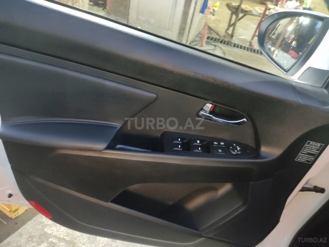 Kia Sportage 2010, 138,000 km - 2.0 l - Bakı