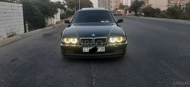 BMW 728 2000, 363,211 km - 2.8 l - Bakı
