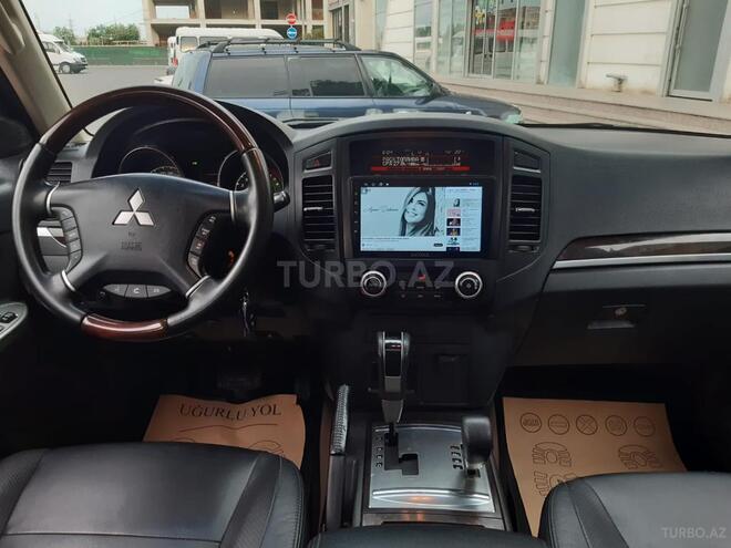 Mitsubishi Pajero 2009, 160,000 km - 3.8 l - Bakı