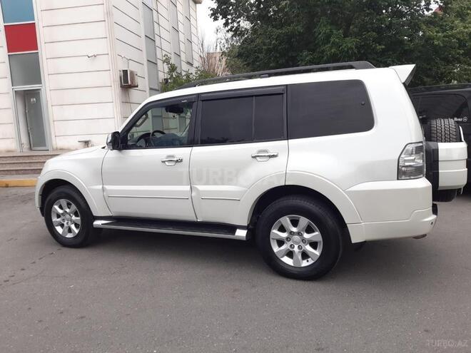 Mitsubishi Pajero 2009, 160,000 km - 3.8 l - Bakı