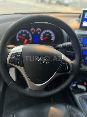 Hyundai i30 2010, 255,000 km - 1.6 l - Bakı