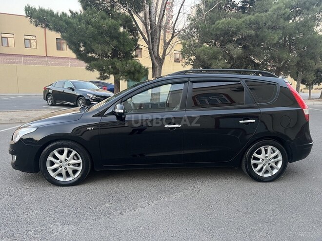 Hyundai i30 2010, 255,000 km - 1.6 l - Bakı