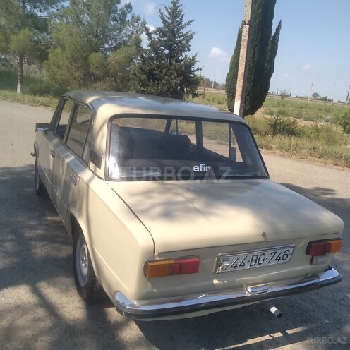 LADA (VAZ) 21011 1984, 47,589 km - 1.5 л - Salyan