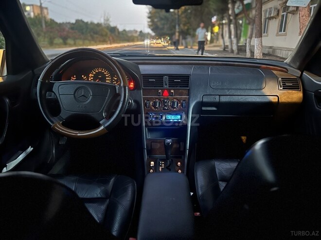 Mercedes C 200 1996, 240,000 km - 2.0 л - Şirvan
