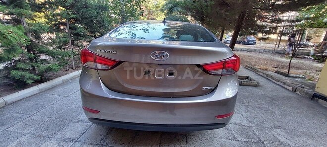 Hyundai Elantra 2015, 25,307 km - 1.8 l - Bakı