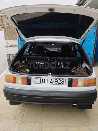 IJ 2126 Oda 2002, 132,200 km - 1.6 l - Bakı