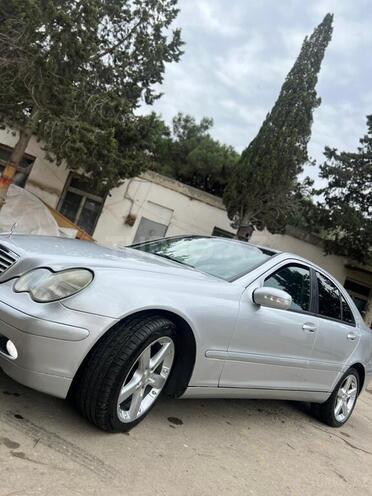 Mercedes C 200 2000, 354,486 km - 2.0 l - Bakı
