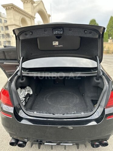BMW 528 2014, 214,500 km - 2.0 l - Göygöl