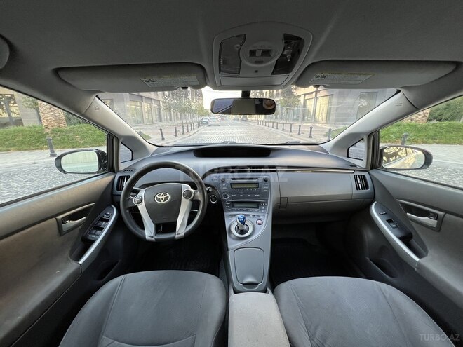 Toyota Prius 2009, 250,000 km - 1.8 л - Bakı
