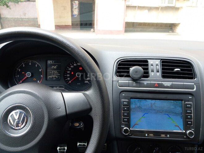 Volkswagen Polo 2009, 214,000 km - 1.2 л - Bakı