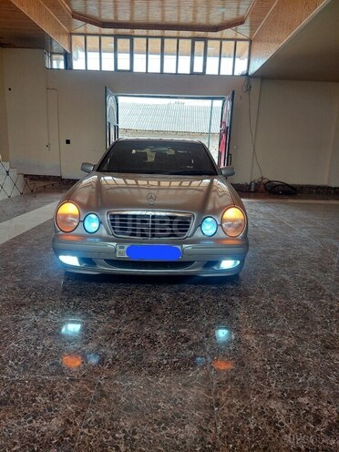 Mercedes E 200 2000, 270,005 km - 2.0 l - Şəmkir