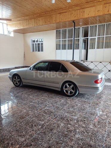 Mercedes E 200 2000, 270,005 km - 2.0 l - Şəmkir
