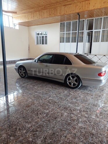 Mercedes E 200 2000, 270,005 km - 2.0 l - Şəmkir