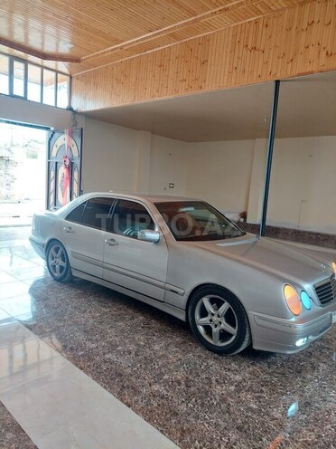 Mercedes E 200 2000, 270,005 km - 2.0 l - Şəmkir