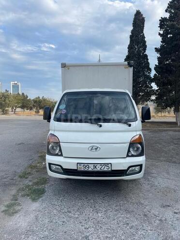 Hyundai H 100 2014, 221,642 km - 2.5 l - Bakı
