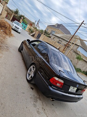 BMW 525 2001, 354,000 km - 2.5 l - Bakı