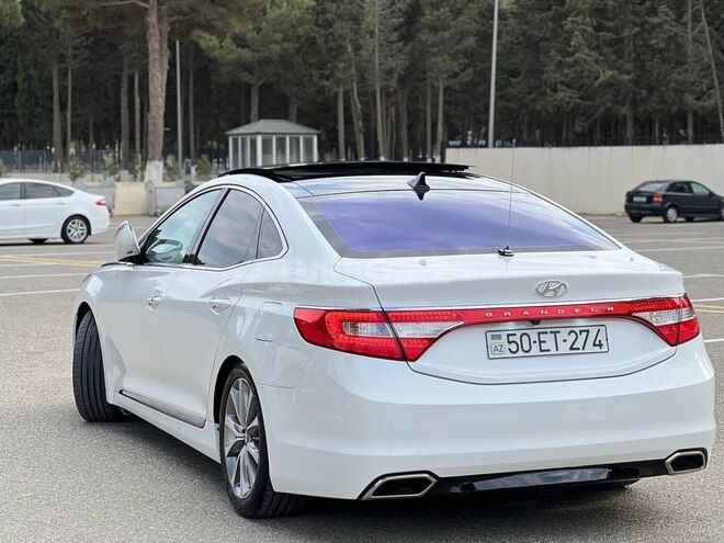 Hyundai Grandeur 2015, 172,000 km - 2.2 л - Sumqayıt